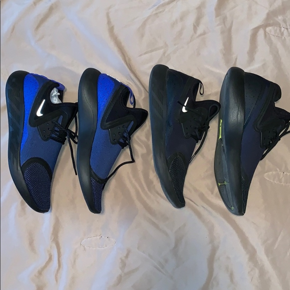 sneakers: Nike Lunarcharge